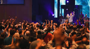 American Churches – Inspiring or Entertaining